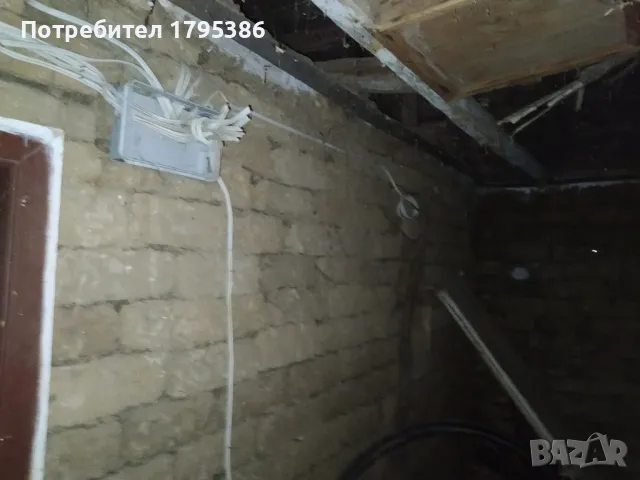 Продавам селска кирпичена къща, снимка 5 - Къщи - 48562768