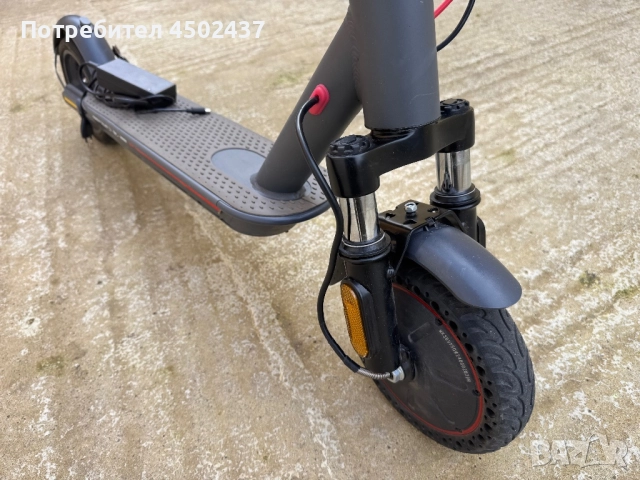 Тротинетка 350w 35km/h, снимка 2 - Скутери и тротинетки - 52594111