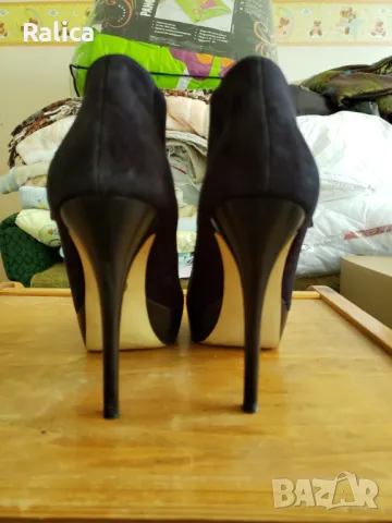 Michael Kors елегантни обувки, снимка 4 - Дамски обувки на ток - 47380165