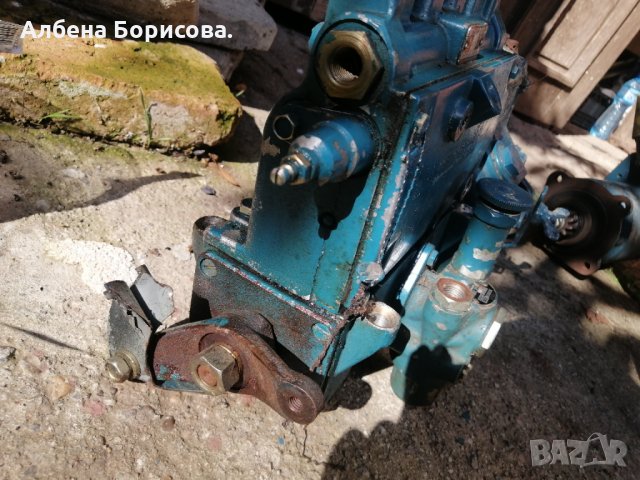 Стартер и нафтова помпа за IFA