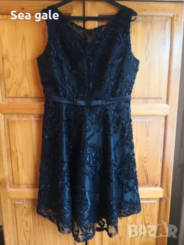 Елегантна рокля с подплата, снимка 2 - Рокли - 48342234