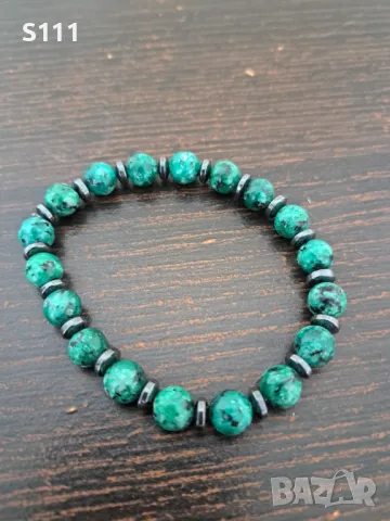 Гривни от естествени камъни, снимка 12 - Гривни - 48523643