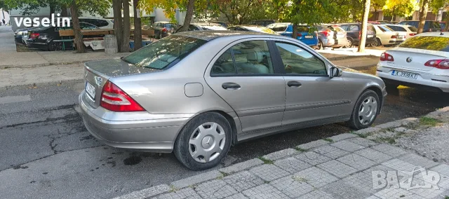 c 220 122 hp 05г., снимка 4 - Автомобили и джипове - 56256389