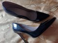 Черни лачени дамски обувки , снимка 1 - Дамски елегантни обувки - 42539551
