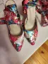 🎀 Дамски сатенени обувки на ток – с флорален десен, връзки и отворена пета | Размер 39/40, снимка 3