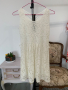 Бяла рокля в размер XS, снимка 11