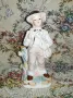 Старинна порцеланова статуетка , снимка 1
