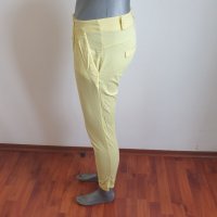 Дамски дънки и три модела панталон , снимка 2 - Панталони - 40887099