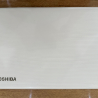 Геймърски лаптоп Toshiba Satellite L50-A-10Q  i7-4700MQ, снимка 5 - Лаптопи за игри - 44642539