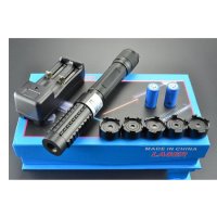 Мощен син акумулаторен лазер пойнтер 2000mW палещ клечка кибрит горящ, снимка 2 - Друга електроника - 41945752