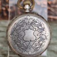 Антикварен механичен джобен сребърен часовник Swiss Galonne 800 silver , снимка 10 - Джобни - 42179092