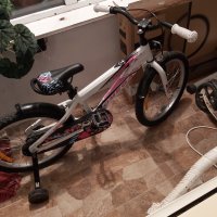 Запазено детско колело 12цола , снимка 2 - Детски велосипеди, триколки и коли - 40954029
