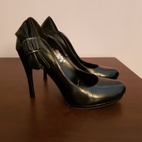 Basconi черни обувки, снимка 2 - Дамски обувки на ток - 34861672