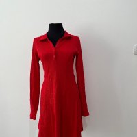 Червена дамска рокля, снимка 2 - Рокли - 41310522