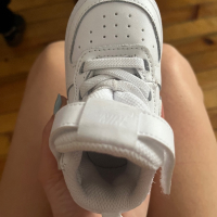 Детски обувки Nike. , снимка 2 - Детски маратонки - 44648829