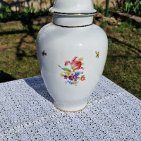 Красива ваза тип урна с флорални мотиви , снимка 3 - Вази - 44640586