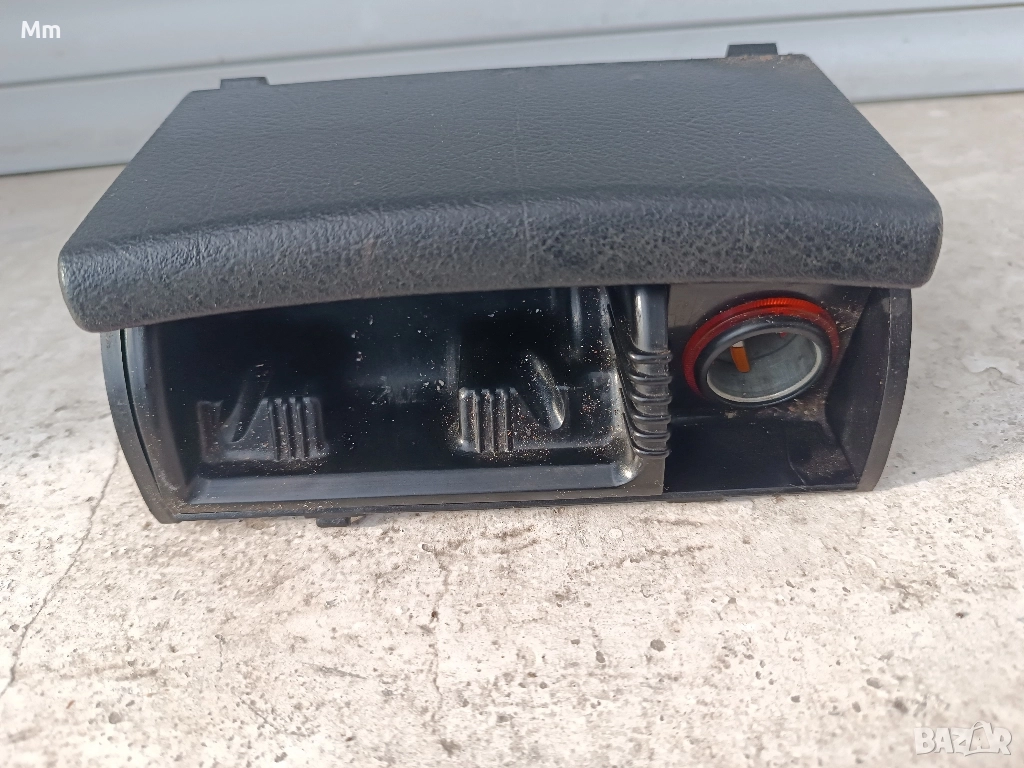 пепелник пасат б5, снимка 1