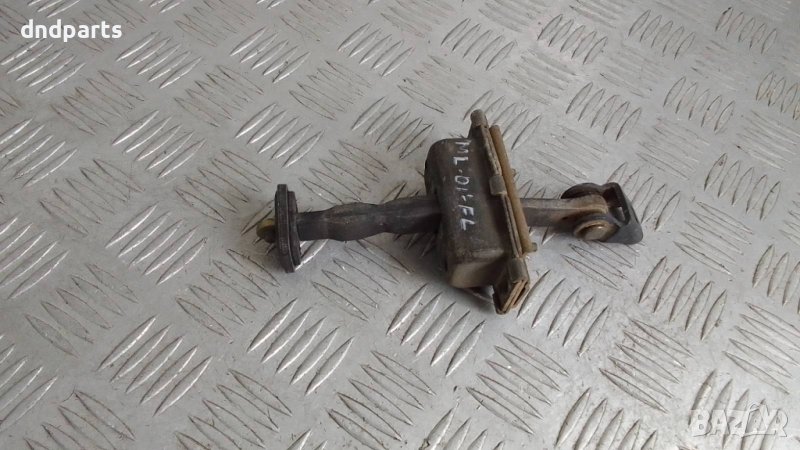 Стопер врата Mercedes ML W163 2001г.(преден ляв)	, снимка 1