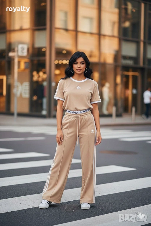 Addias Бежов Дамски Комплект , снимка 1