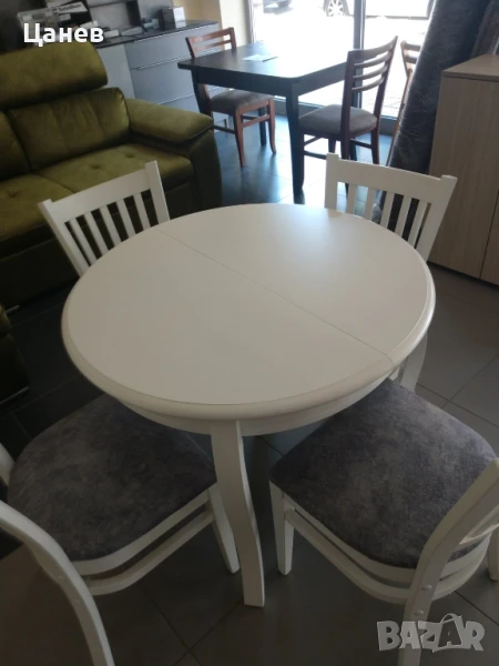 Маса с четири стола, снимка 1