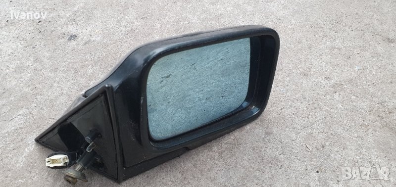 Дясно странично електрическо огледало за бмв е34 преди фейслифт , снимка 1