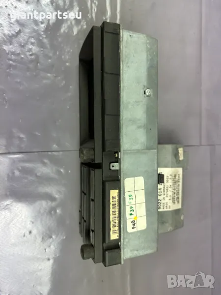 СД РАДИО ЗА Мерцедес Mercedes-benz W169 A1698200086, снимка 1