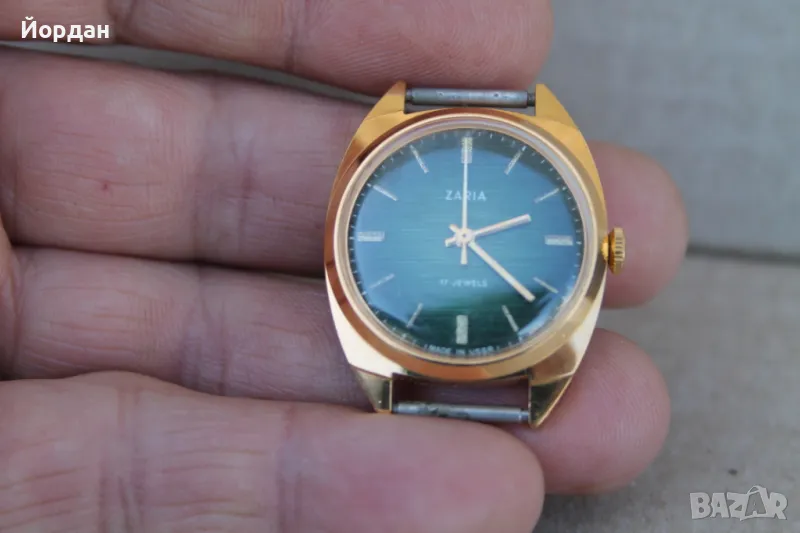 СССР дамски/детски позлатен часовник ''Заря''  /17 камъка/, снимка 1