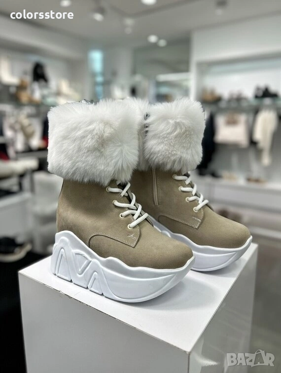 Боти на платформа - бежов велур с бял пух и бяло ходило - BPH1 , снимка 1