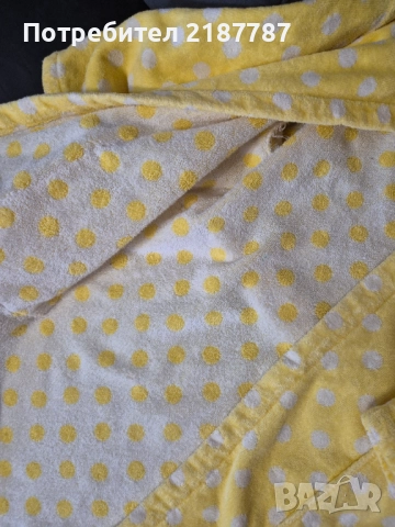 Детски халат 6-8 години, снимка 3 - Хавлии и халати - 52790162