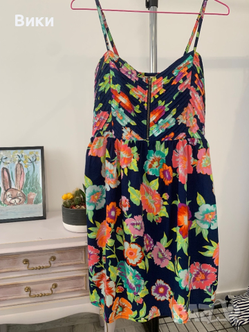 Красива рокля в размер L, снимка 8 - Рокли - 44829806