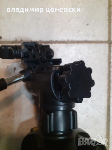 Статив,триножник,тринога за фотоапарат,телескоп и др., снимка 6 - Друга електроника - 53603544