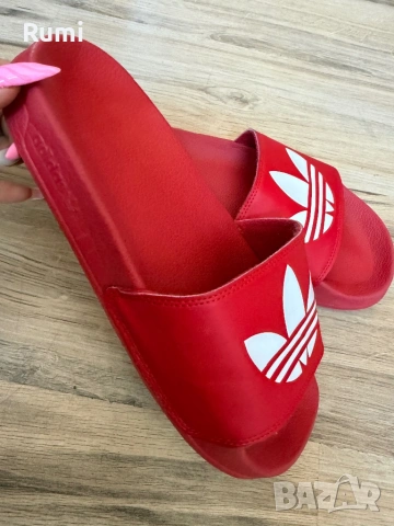 Оригинални спортни чехли adidas Adilette Lite! 42 н, снимка 4 - Маратонки - 50822625