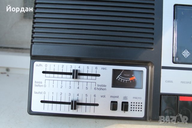 Магнетофон ''Telefunken MC 300'' 1970-1980 g., снимка 8 - Колекции - 41726950