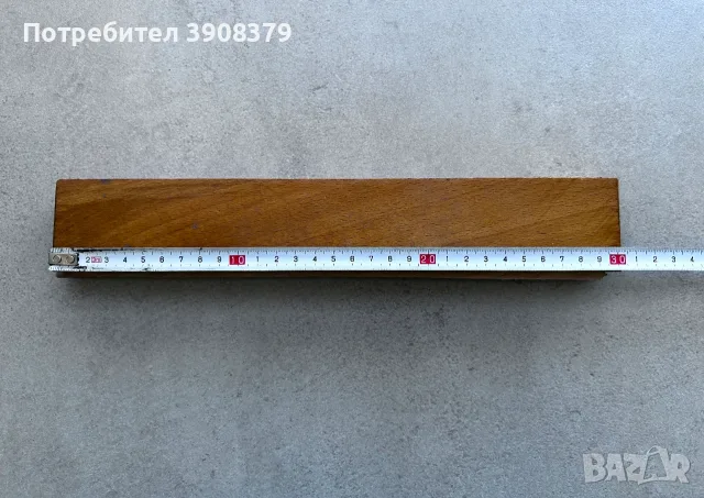 Продавам използван естествен буков паркет 30Х5Х2 см 