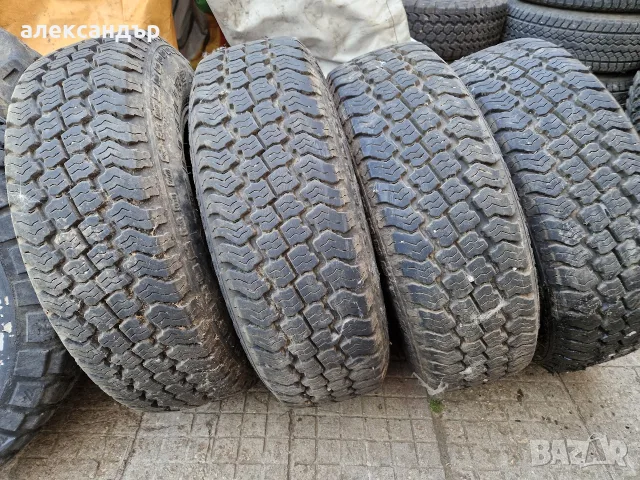 Гуми за джип 215/75/15