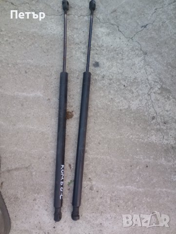 Амортисьор заден капак Опел комбо Ц 