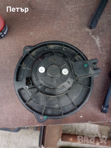 Вентилатор моторче тойота Авенсис Корола 0130101601 , снимка 2 - Части - 40157965
