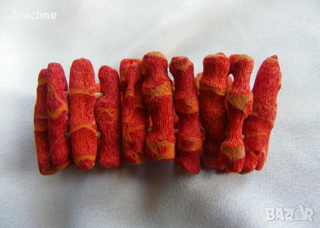 Гривна от корали