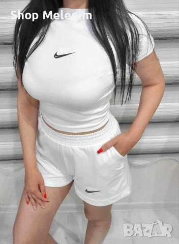 Nike дамски комплект , снимка 2 - Спортни екипи - 44391998