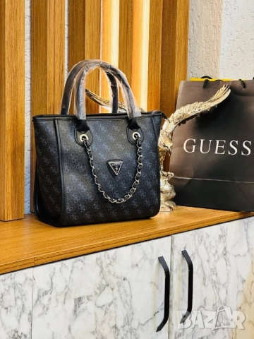 чанти guess , снимка 2 - Чанти - 51451745