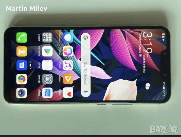 Продавам Huawei Mate 20 lite 