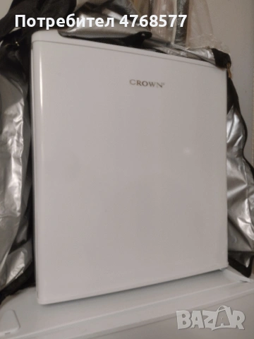 Нов Хладилник - Мини Бар с камера, в гаранция още година и половина.