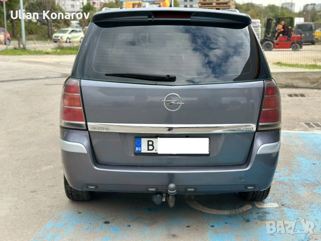 Opel Zafira ТОП* 1, 9cdti * напълно обслужена* 7 места * БАРТЕ, снимка 5 - Автомобили и джипове - 53810099