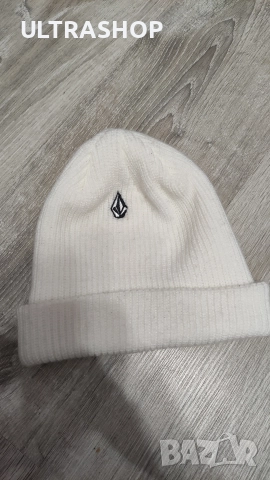 Volcom зимна шапка 