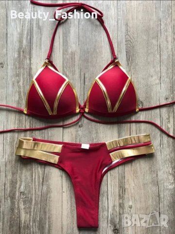 Червен дамски бански от две части