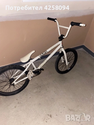Продавам колело Bmx в добро състояние, снимка 4 - Велосипеди - 53104161