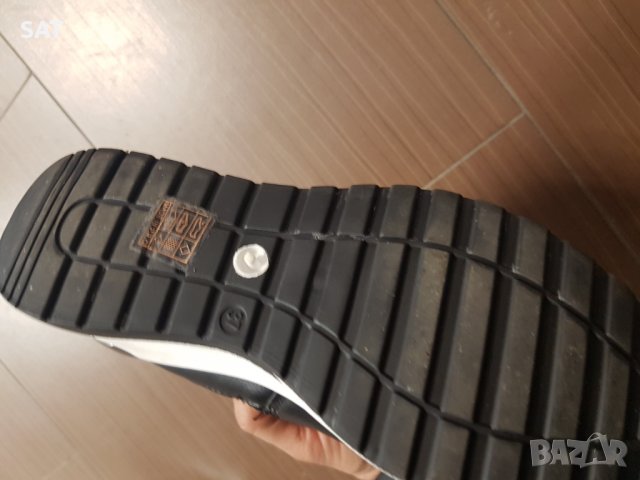 Обувки, снимка 5 - Дамски ежедневни обувки - 39491089