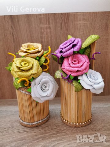 Вазичка с рози