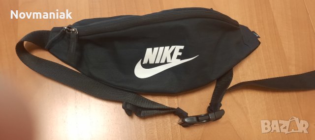 Nike-Чантичка за Кръста-Като Нова, снимка 9 - Чанти - 41587348