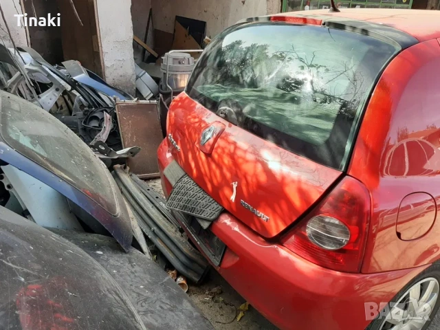 Renault clio 1.2i На Части, снимка 6 - Автомобили и джипове - 53383689